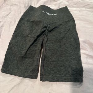 Alphalete amplify shorts